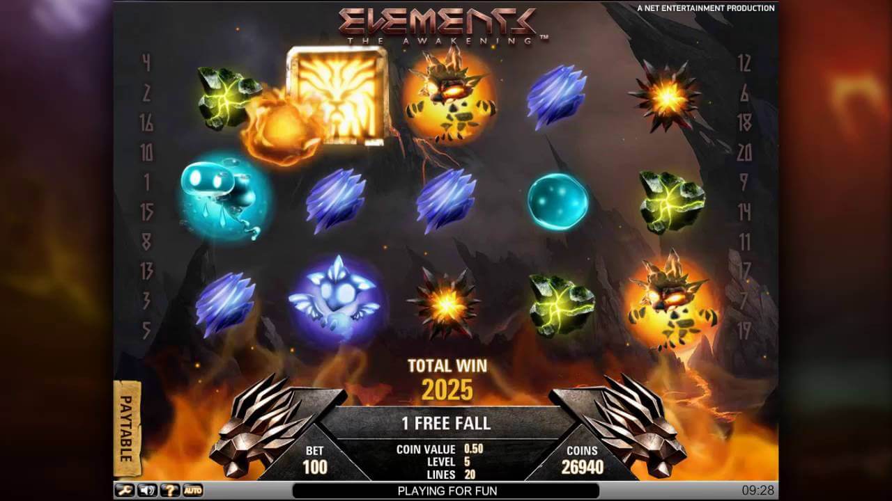 Elements slot